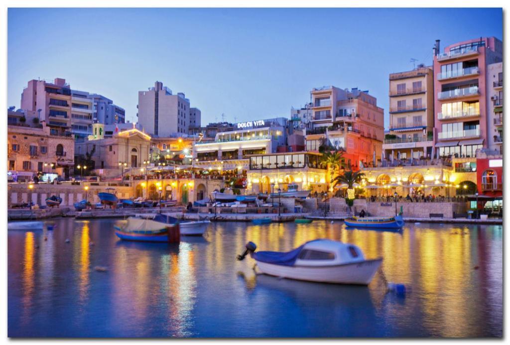 Splendid Seaside Retreat On Spinola Bay Apartment Saint Julian's Exterior photo