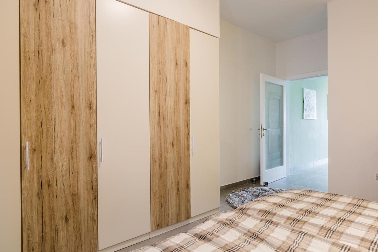 Splendid Seaside Retreat On Spinola Bay Apartment Saint Julian's Exterior photo