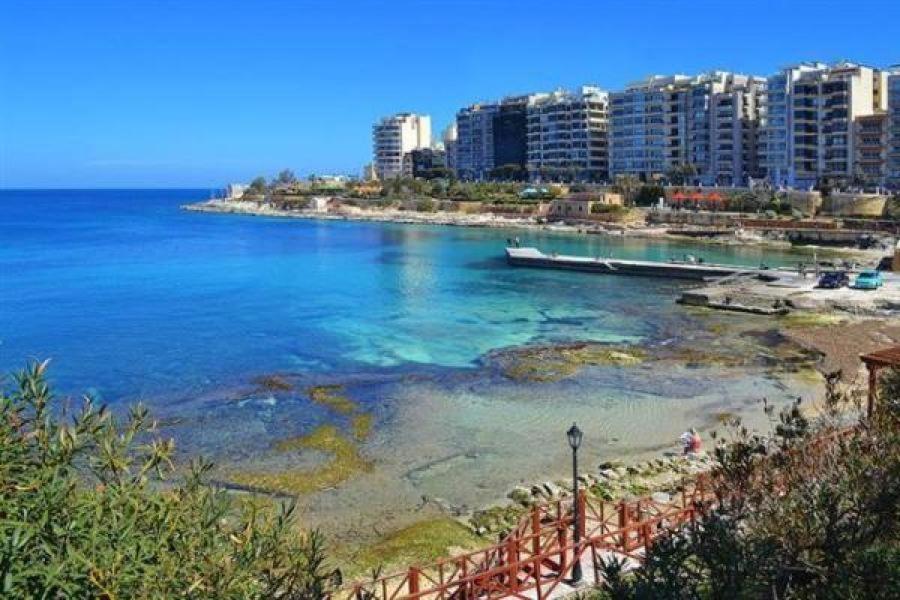 Splendid Seaside Retreat On Spinola Bay Apartment Saint Julian's Exterior photo