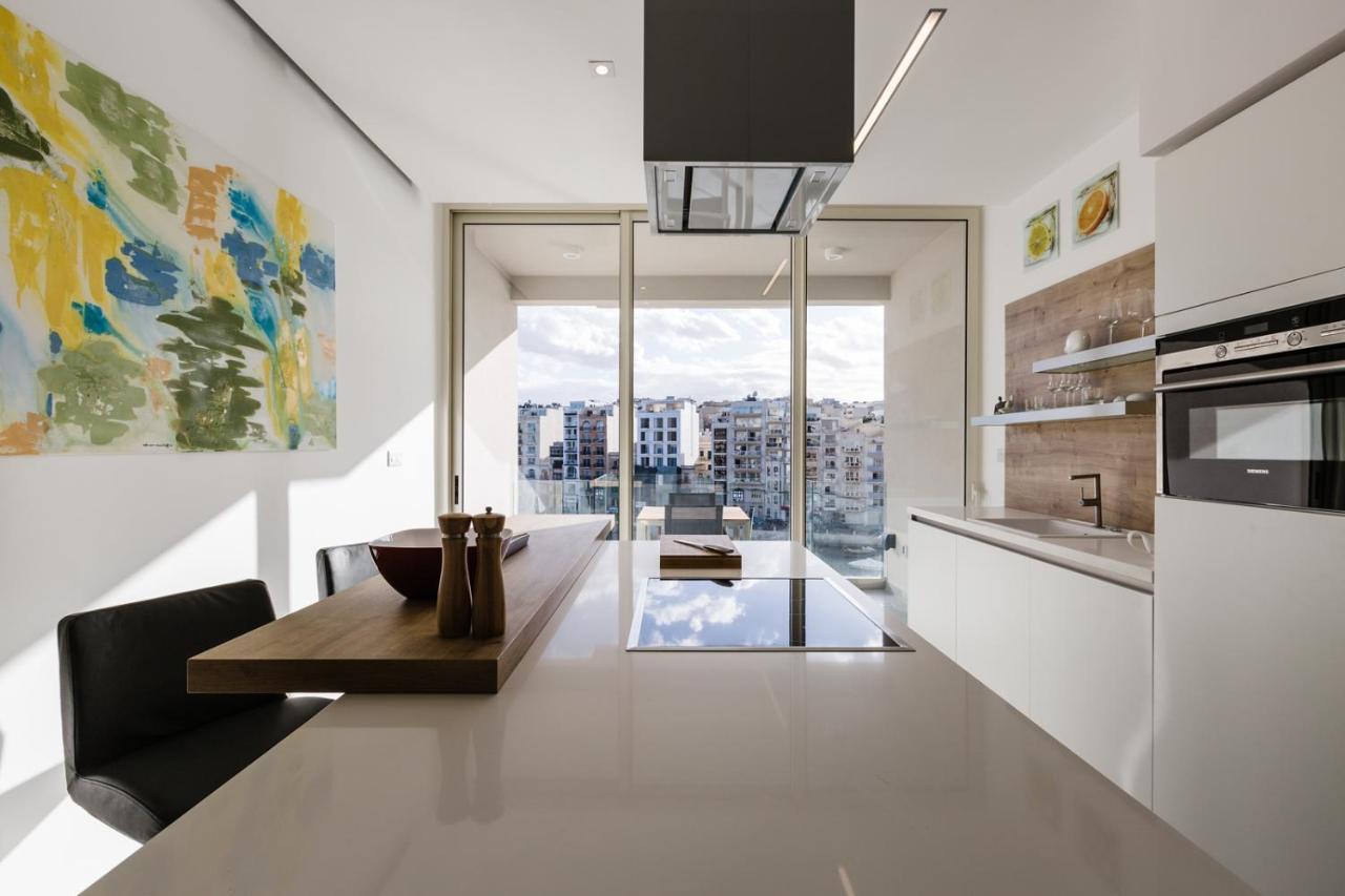 Splendid Seaside Retreat On Spinola Bay Apartment Saint Julian's Exterior photo